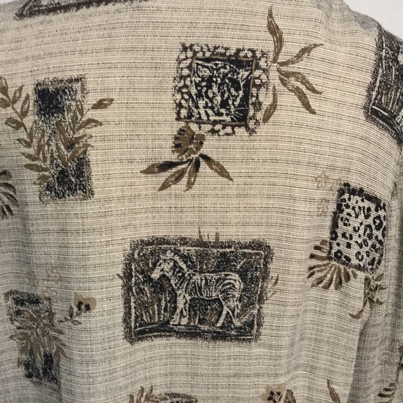 Liz Baker Animal Design 1pc Cardigan/Top - Picture 7 of 8